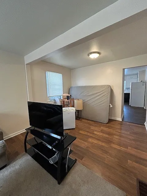 3 bed, 912 sqft, $1,400 — Photo 4