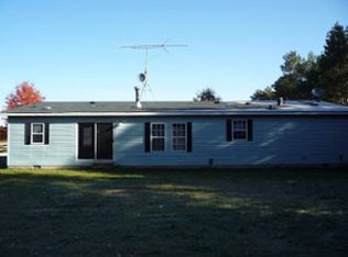 27 W Pere Cheney Rd, Roscommon, MI 48653