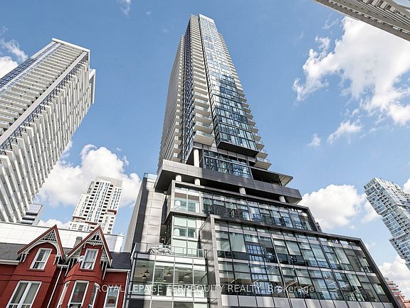 4th image of 290 Adelaide St W #3512