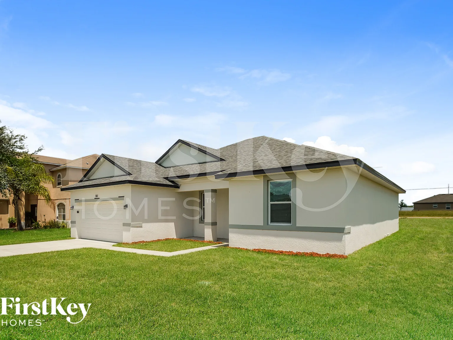 4 bed, 3.0 bath, 1811 sqft, $1,720 — Photo 2