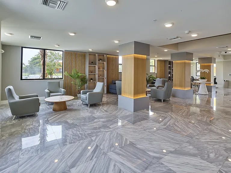 Gateway Luxury Apartments — Photo 25