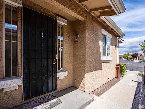 4th image of 2195 Calabria Dr