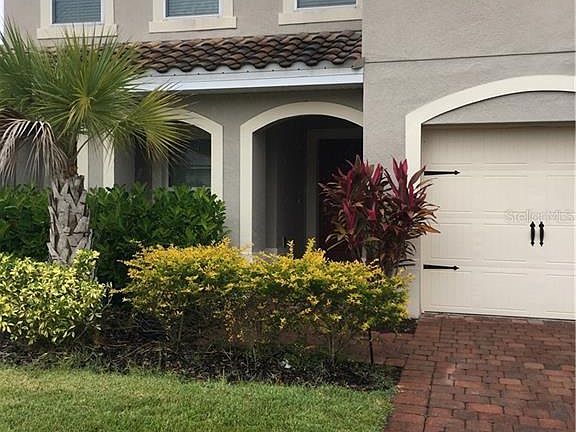 3rd image of 3705 Isles Arbor Ln