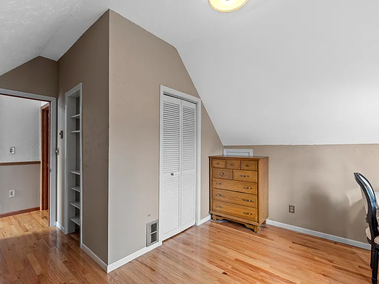 4929 N Idlewild Ave — Photo 5
