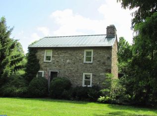 288 Hedge Rd, Elverson, PA 19520