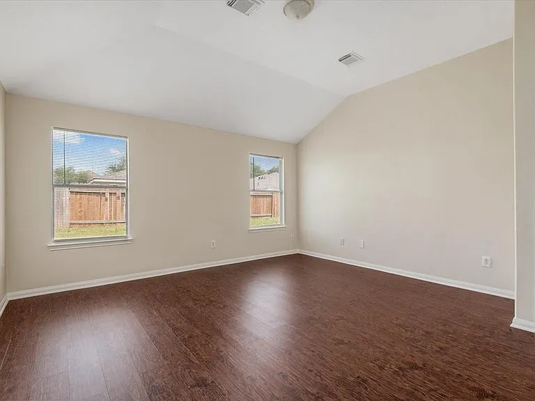 6023 Barany Ct — Photo 23