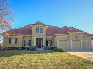 4729 SW Gull Point Dr, Lees Summit, MO 64082