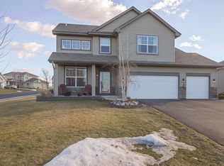 502 Appaloosa Ave, Shakopee, MN 55379