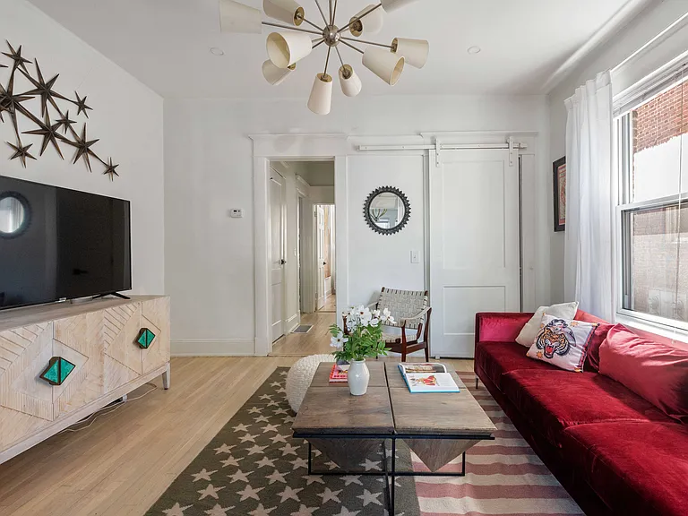 487 Moreland Ave NE #1 — Photo 7