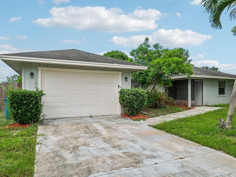 1st image of 619 SE Crescent Avenue