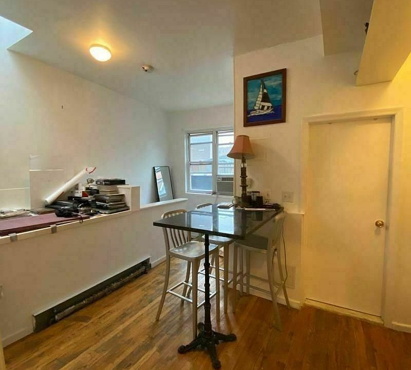 1st image of 517 Grand St #2