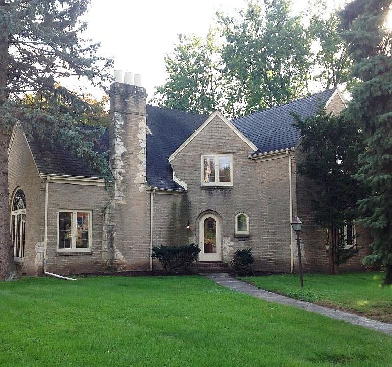 1st image of 2517 E State St