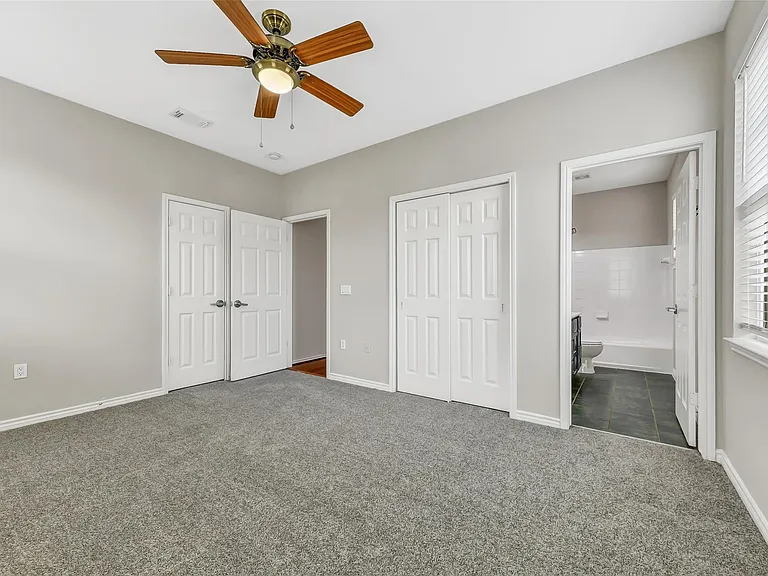 4418 N Live Oak Cir — Photo 12