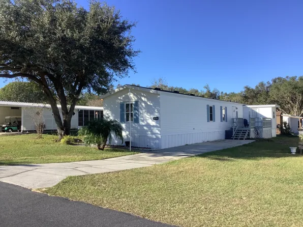 12701 SE Sunset Harbor Rd, Weirsdale, FL 32195