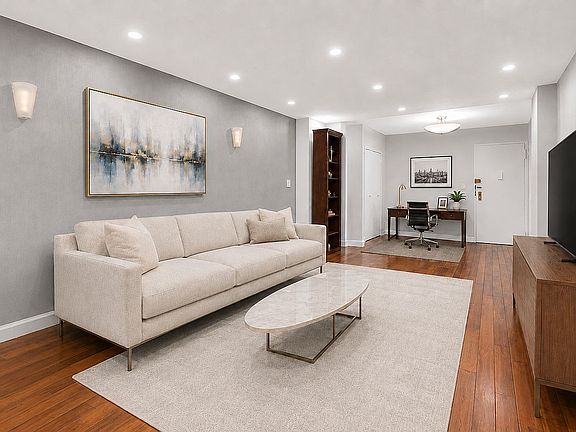 2nd image of 220 E 54th St APT 3C