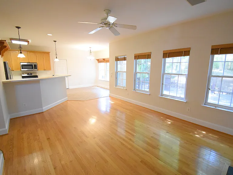 3704 Wind Ridge Pl — Photo 11