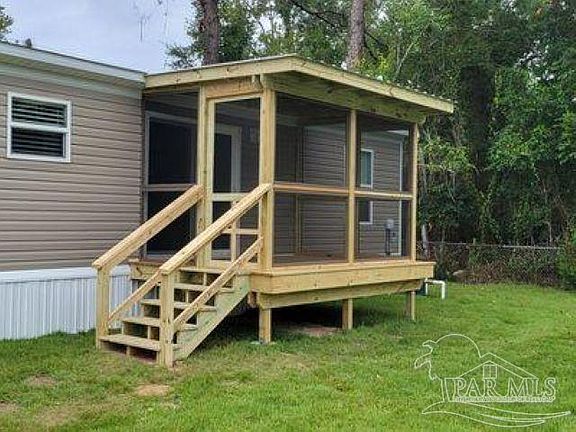 3rd image of 208 Starfish Rd