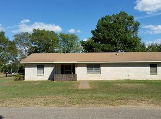 3306 Farmer St, Marshall, TX 75672