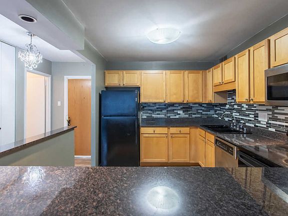 5th image of 211 E Ohio St APT 1514