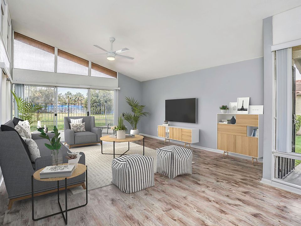 1st image of 82026 Odlum Dr