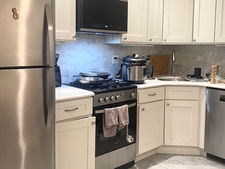 1716 2nd Ave #2D — Photo 4