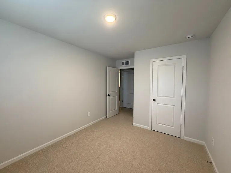 60 Sophie Kathyrn Dr — Photo 29