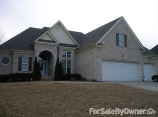 7859 Tranquility Dr, Ooltewah, TN 37363
