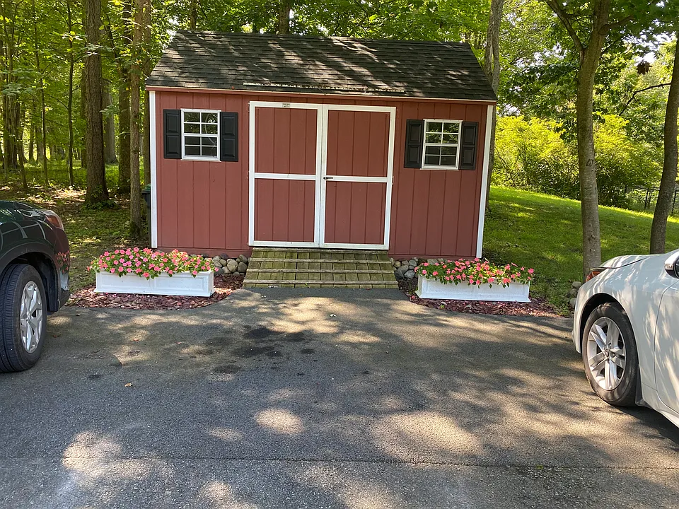 3109 River Rd