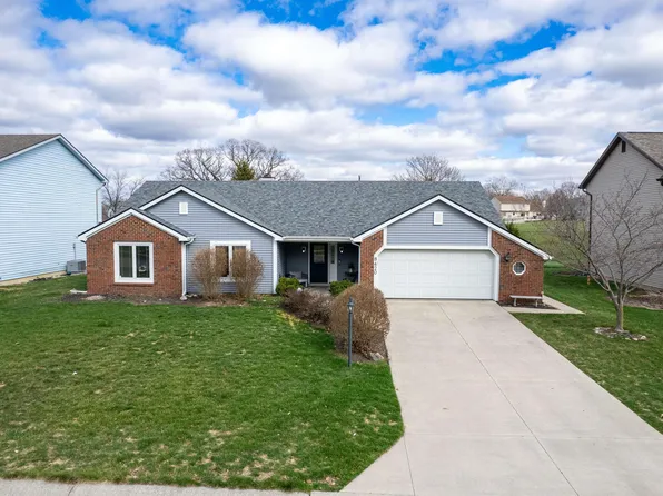 8420 Hawk Spring Hl, Fort Wayne, IN 46825