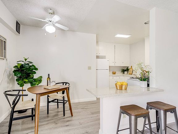 5th image of 1000 E Alosta Ave #111B