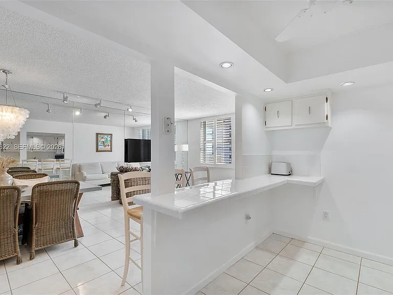 9273 Collins Ave #901 — Photo 3