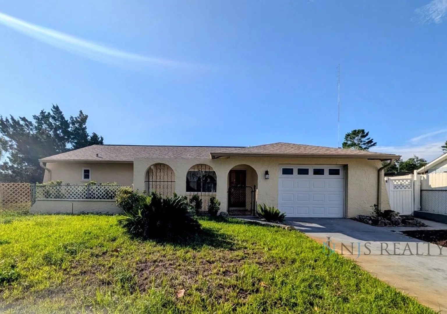 Brand New Renovation~2 Bed~2 Bath, Extra Parking In Rear, Shed, New New New — Photo 1
