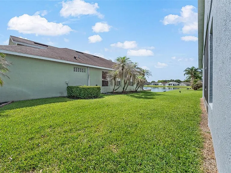 3180 Stonehurst Cir — Photo 20