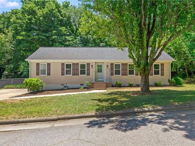 1800 Rivertrace Point, High Point, NC, 27265