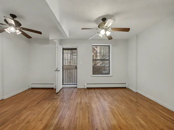 49 Bradhurst Avenue image 7 of 33