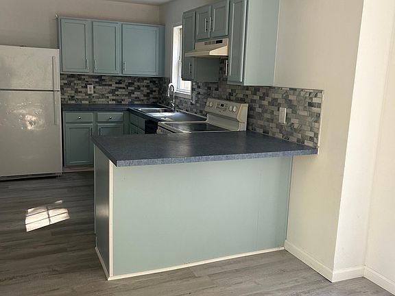 5th image of 9472 Juniper Dr