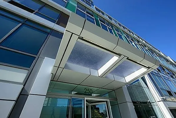 Rented by LCOR | media 20