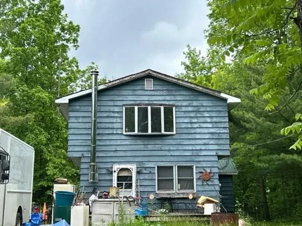 14777 Ashwood Dr, Newbury, OH 44065