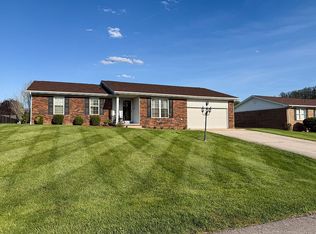 8 Lynn Ln, Scott Depot, WV 25560