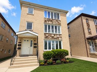 7942 W Addison St APT 3, Chicago, IL 60634