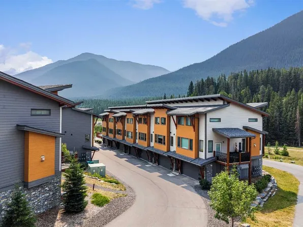 1101 N Three Sisters Pkwy #105J, Canmore, AB T1W 0L3