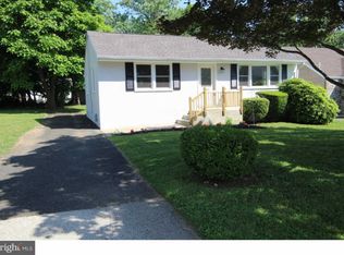 1653 Summit Ave, Willow Grove, PA 19090