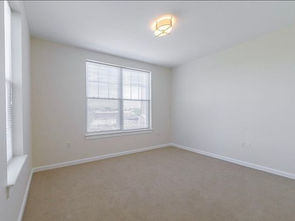 3rd image of 50 Eliot St APT 208
