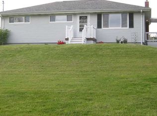 113 Shaffer Dr, Zelienople, PA 16063