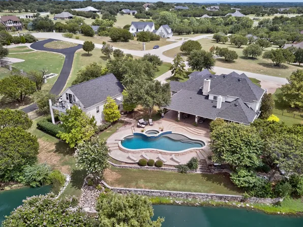 3406 Sundance Ct, Granbury, TX 76049