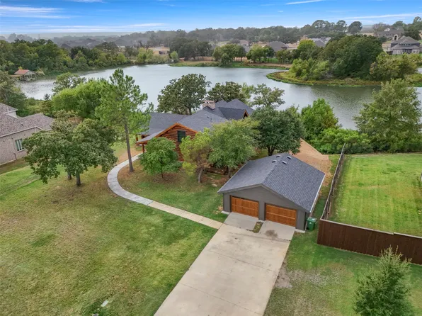 313 Pimlico Dr, Hickory Creek, TX 75065