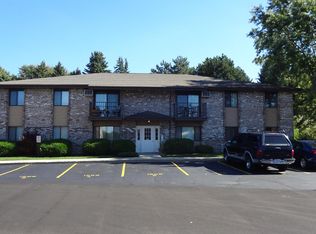 1569 Honeysuckle Rd #1, Hartford, WI 53027