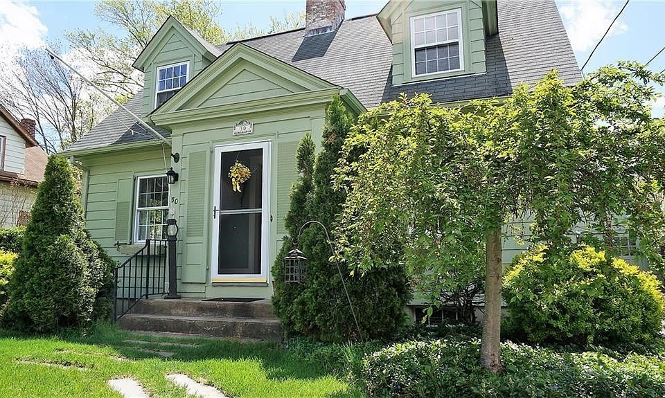 30 Hillard Ave, Warwick, RI 02886 Zillow