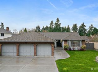 32821 11th Ave SW, Federal Way, WA 98023