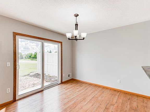5th image of 15676 Fjord Ave